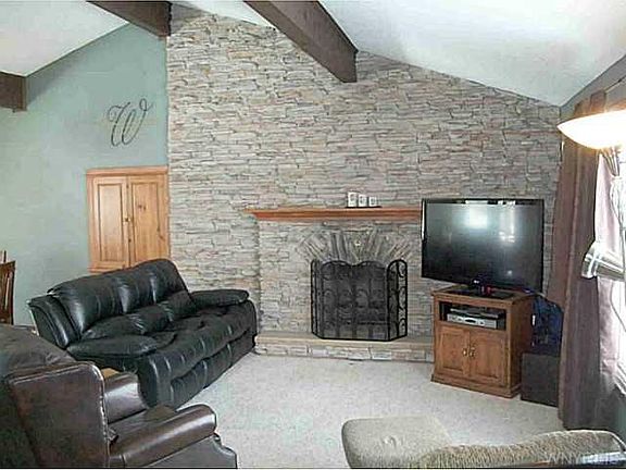 2nd image of 24 Windgate