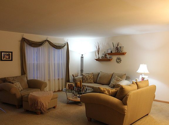 3rd image of 630 Kathy Dr