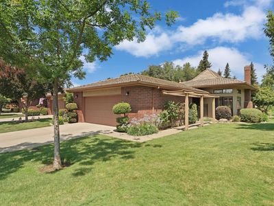 2427 Macarthur Pkwy, Lodi, CA, 95242