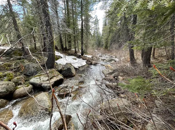 19227 Marsh Mill Rd, Nevada City, CA 95959