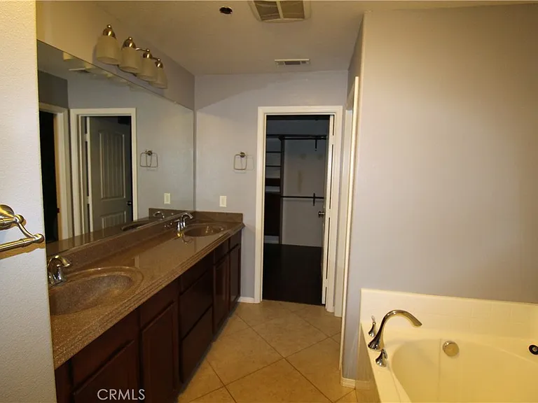 3016 N Juneberry St — Photo 7