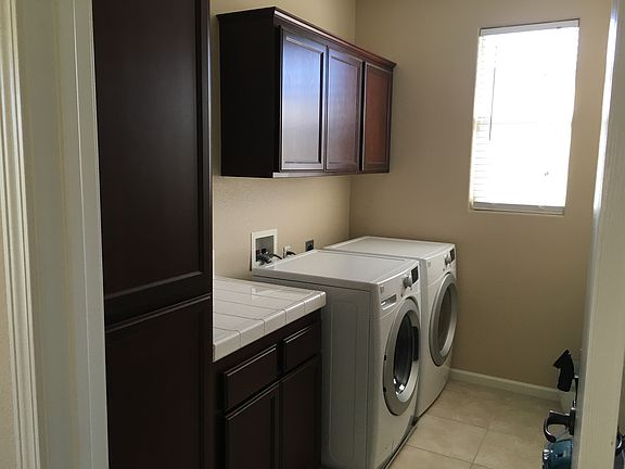 5th image of 1731 S Paraiso Dr