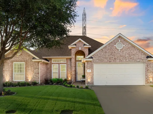 518 Broadsword Ln, Grand Prairie, TX 75052