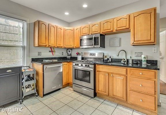 546 Ashmont #2 Boston (Dorchester) Unit Photo 5