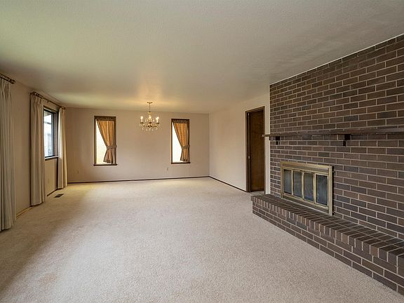 3rd image of 4514 N 12th St