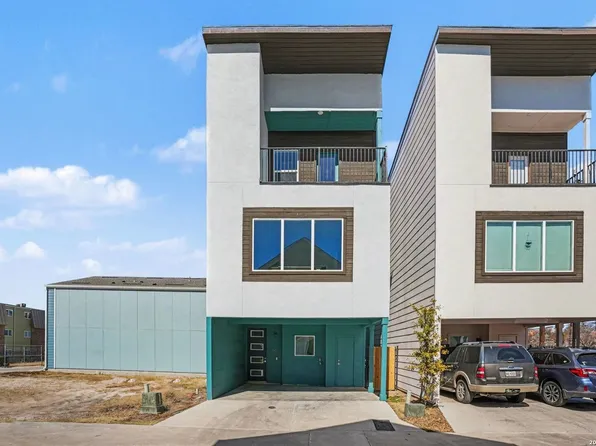 310 W Evergreen St #115, San Antonio, TX 78212