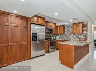 1625 NW 80th Ave APT E, Margate, FL 33063