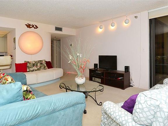 3rd image of 11 Sunset Dr APT 206
