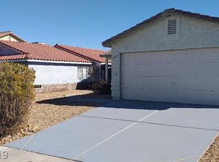 483 Chandler St, Henderson, NV 89014