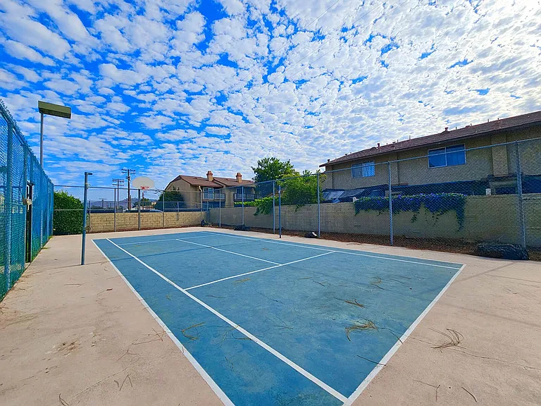 Crestwood Apartments! — Photo 14