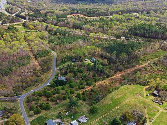 5th image of 9029 Stack Rd