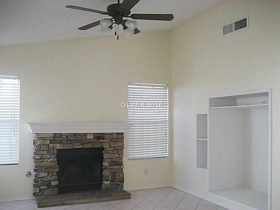2nd image of 4669 Belshire Dr