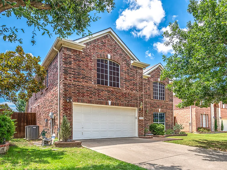 12763 Cardinal Creek Dr — Photo 1