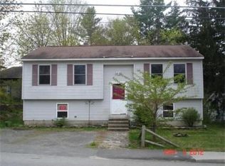 507 Pequoig Ave, Athol, MA 01331
