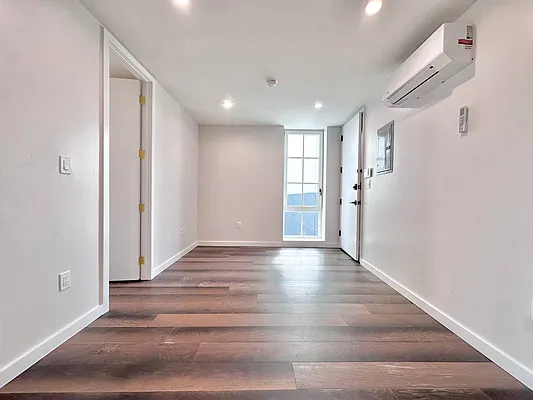 Rented by Doorway NYC, LLC | media 12