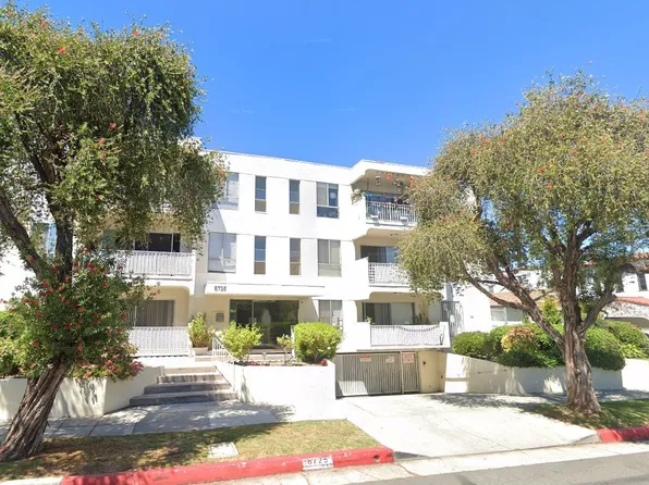 8725 Clifton Way, Beverly Hills, CA 90211