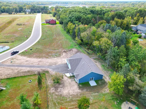 24194 Polk St NE, East Bethel, MN 55005