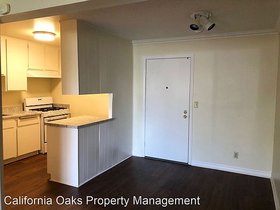 3rd image of 227 Saratoga St APT 3