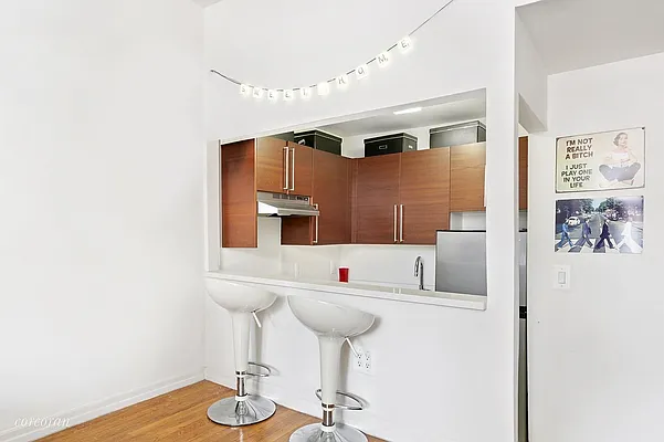 Rented by Corcoran | media 13