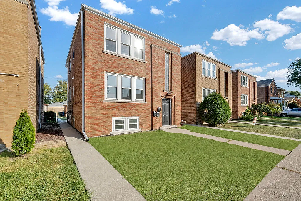 2 bed, $1,750 — Photo 2