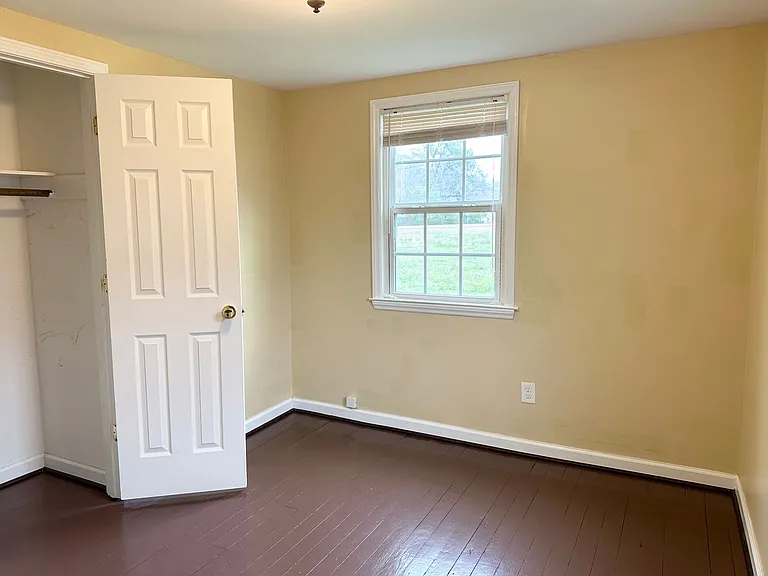 109 Turner St — Photo 12