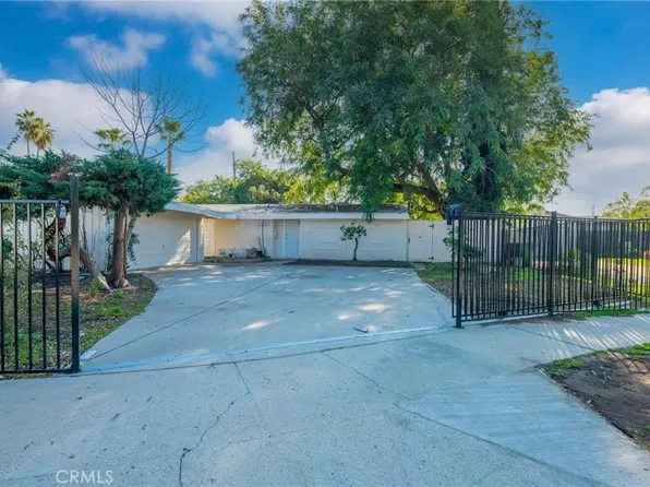 15528 Donmetz St, Mission Hills, CA 91345