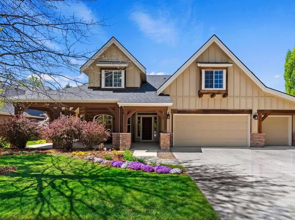 5939 N Ulmer Ln, Garden City, ID 83714