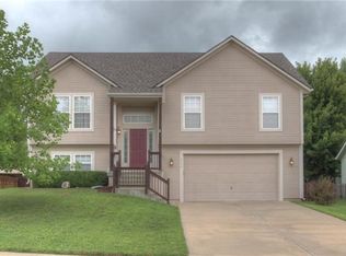 1024 S 11th St, Louisburg, KS 66053