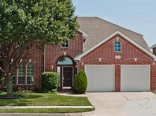 6425 Hillview Ln, Sachse, TX 75048