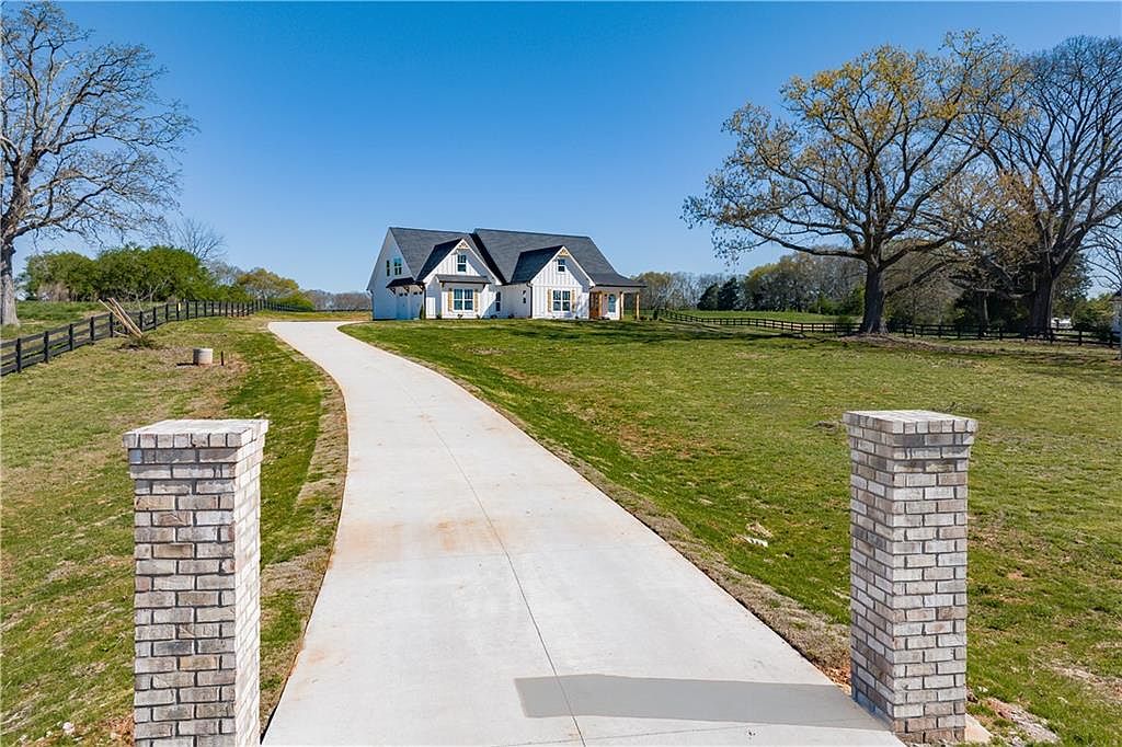 7588 Highway 98 W, Commerce, GA 30530 Zillow