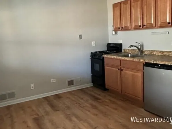 5501 Carriageway Dr #315, Rolling Meadows, IL 60008