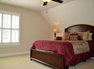 5450 Taylors Run Dr, Clemmons, NC 27012