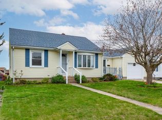 2 Thompson Ave, Westerly, RI 02891