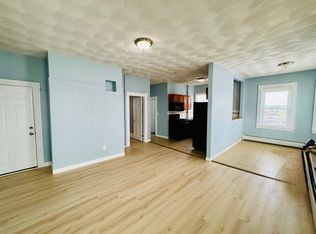19 Spruce St #1R, Providence, RI 02903