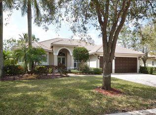 10638 NW 69th St, Parkland, FL 33076