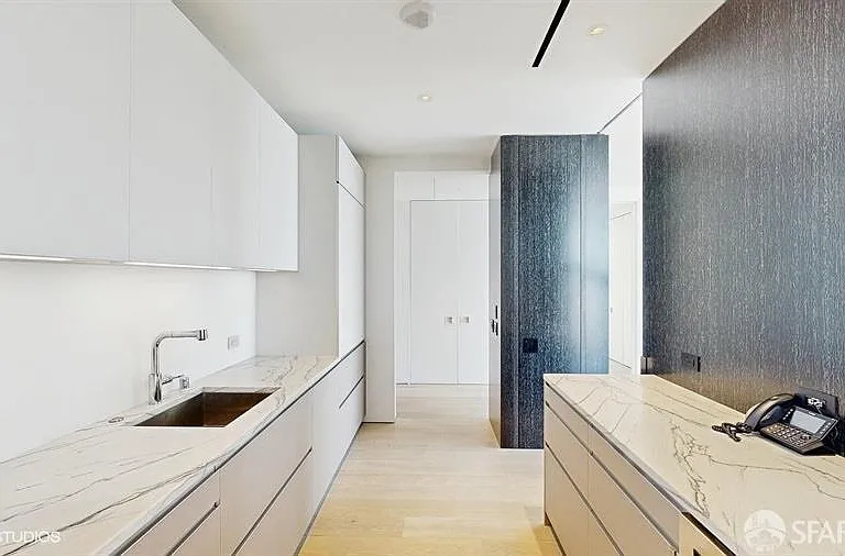 181 Fremont St #58D — Photo 11