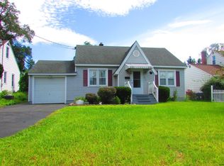 312 Kings Rd, Schenectady, NY 12304