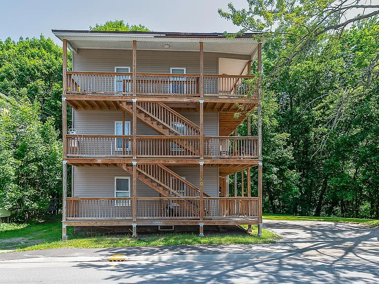 20 Falmouth St #4 — Photo 1