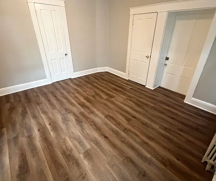 527 W Orange St #3 — Photo 1