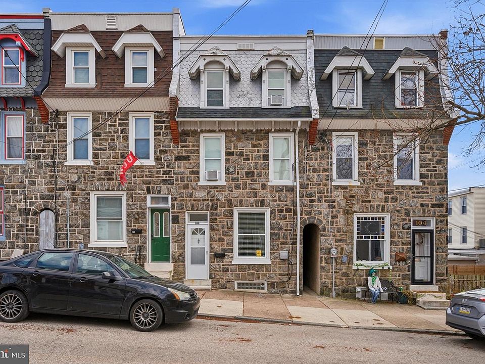 1st image of 106 W Salaignac St