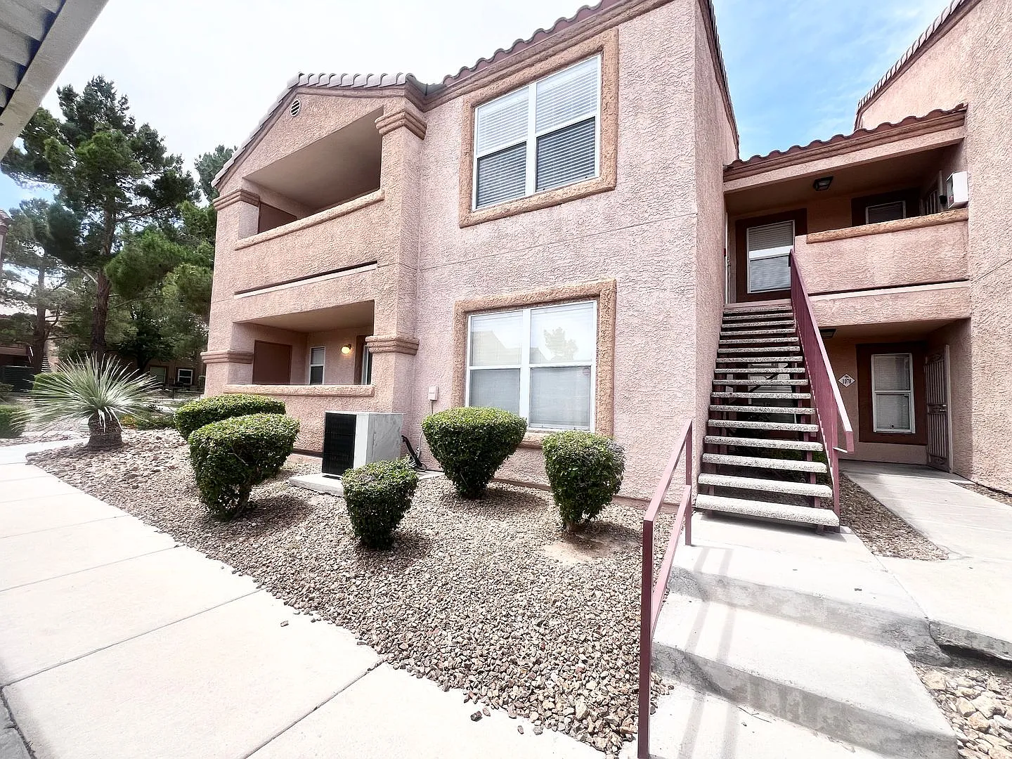 1150 N Buffalo Dr #1077 Las Vegas, NV 89128 — Photo 2