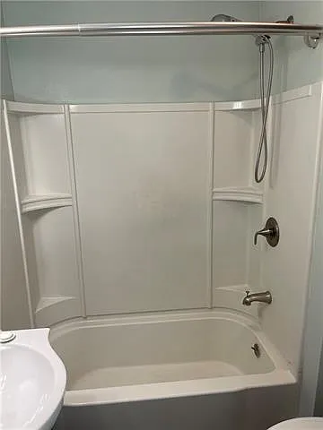 7503 Saint Charles Ave #C — Photo 5