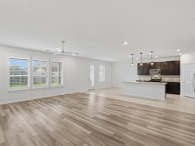 3904 Waterworth Way — Photo 2