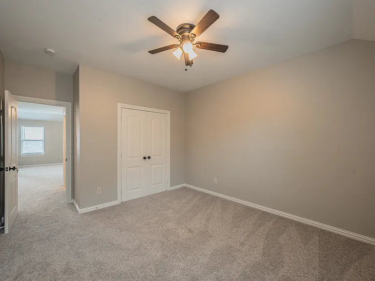 412 Hideaway Rd — Photo 35