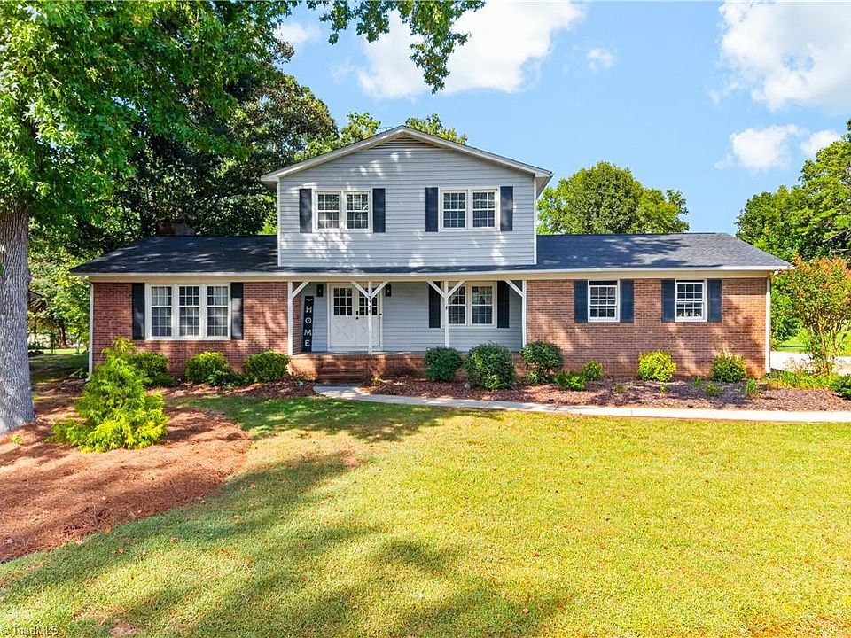 1st image of 3936 Creekview Dr