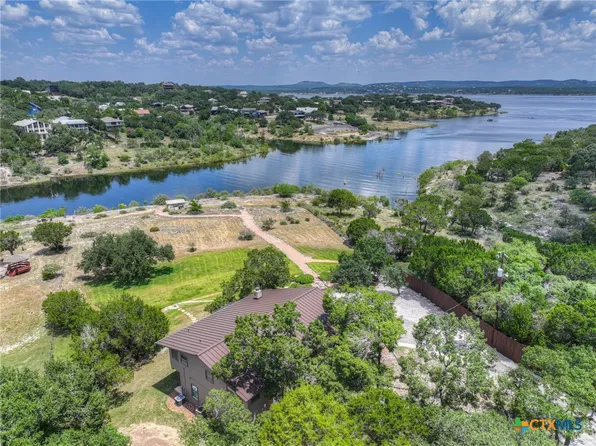 435 Nancy Dr, Canyon Lake, TX 78133