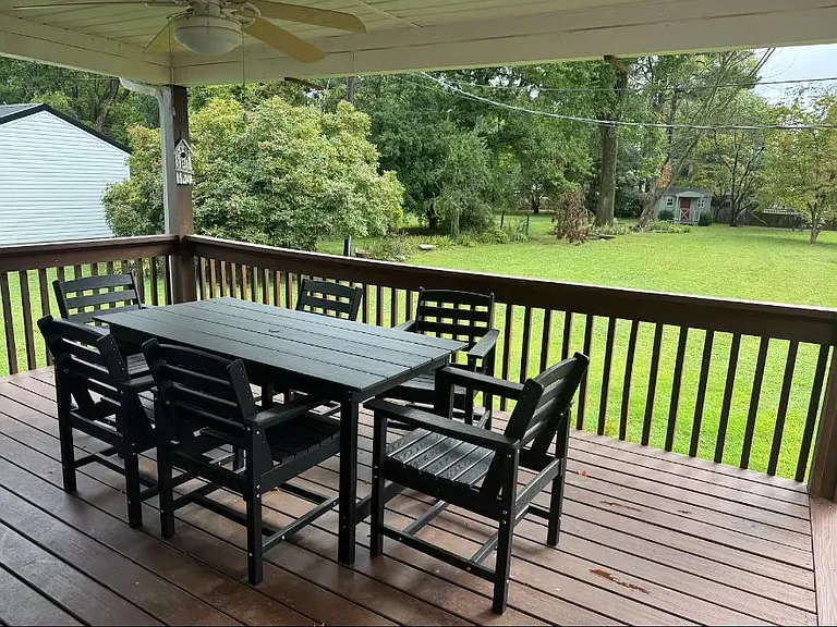 3210 Circle Dr — Photo 9