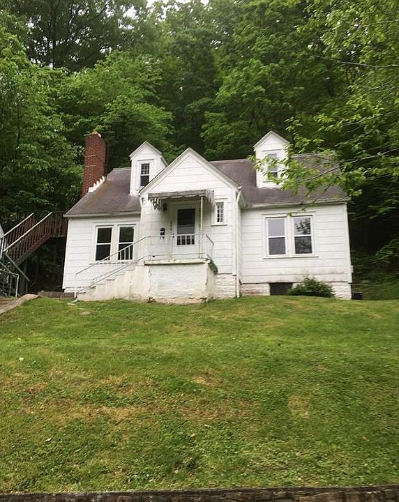 1st image of 848 Larchmont Dr