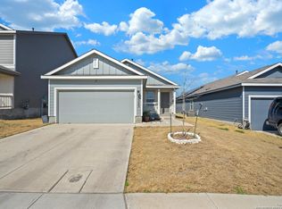 5323 Y Bar Smt, Converse, TX 78109