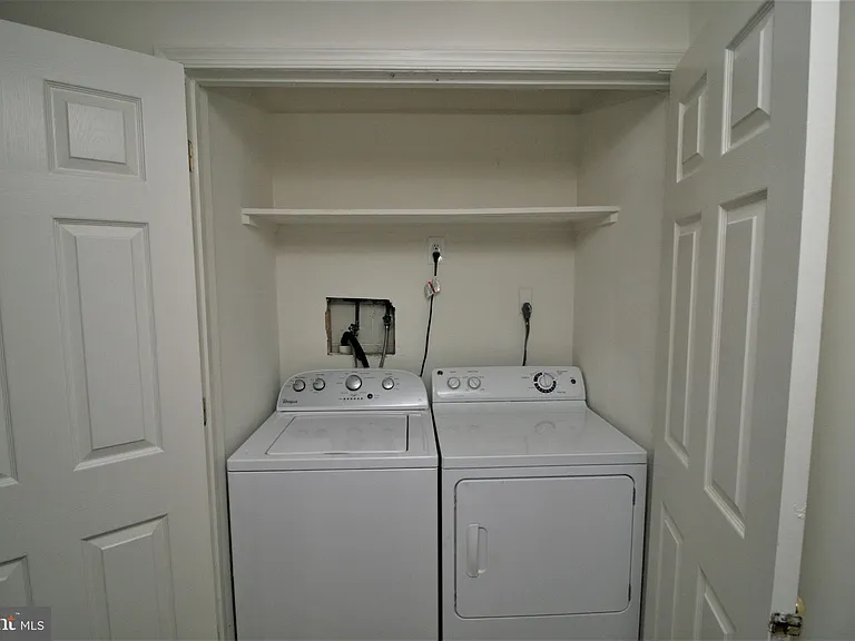 118 Middle Point Ct — Photo 21